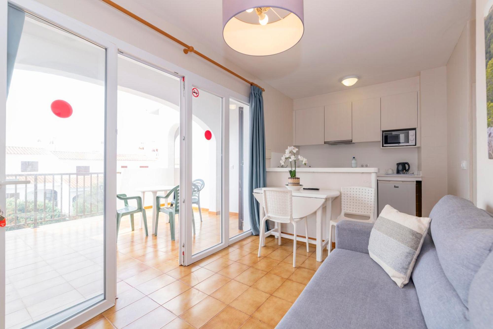 Siesta Mar One Bedroom Apartments Cala En Porter  Esterno foto
